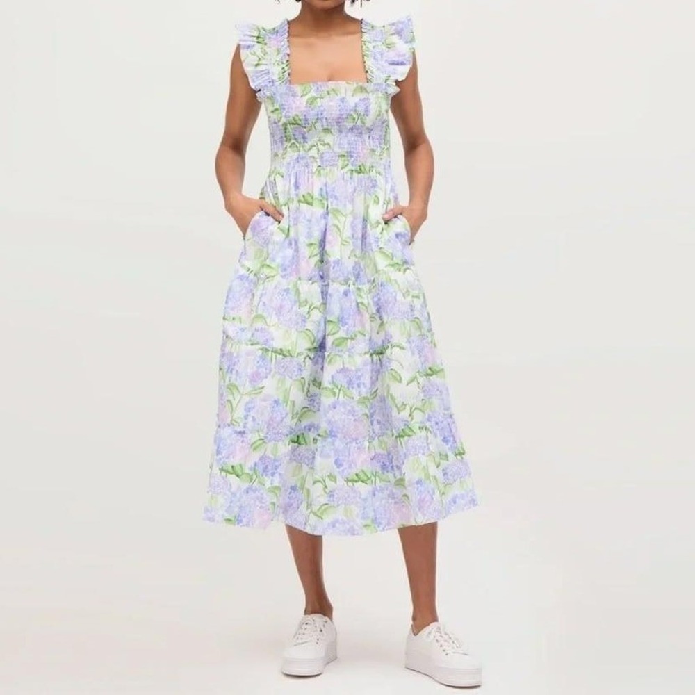 Hill House Ellie Nap Dress XL Mrs Alice Blue Hydrangea Floral Midi Smocked